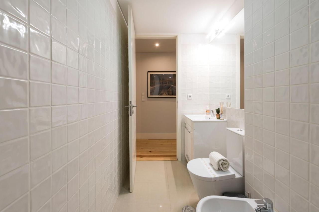 Lovelystay - Porto Peaceful Living W/ Backyard Ngoại thất bức ảnh